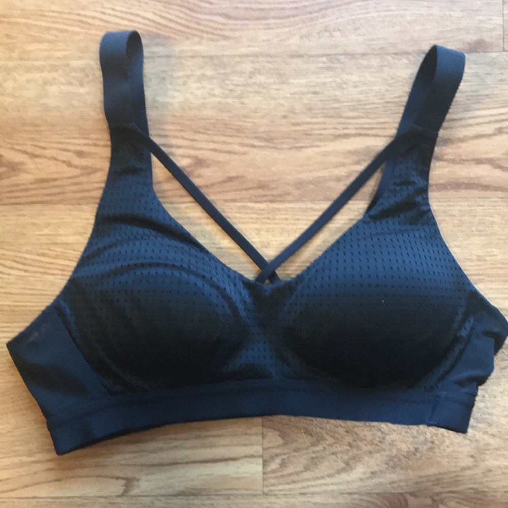 Victoria’s Secret Strappy Sport Bra Padded Mesh